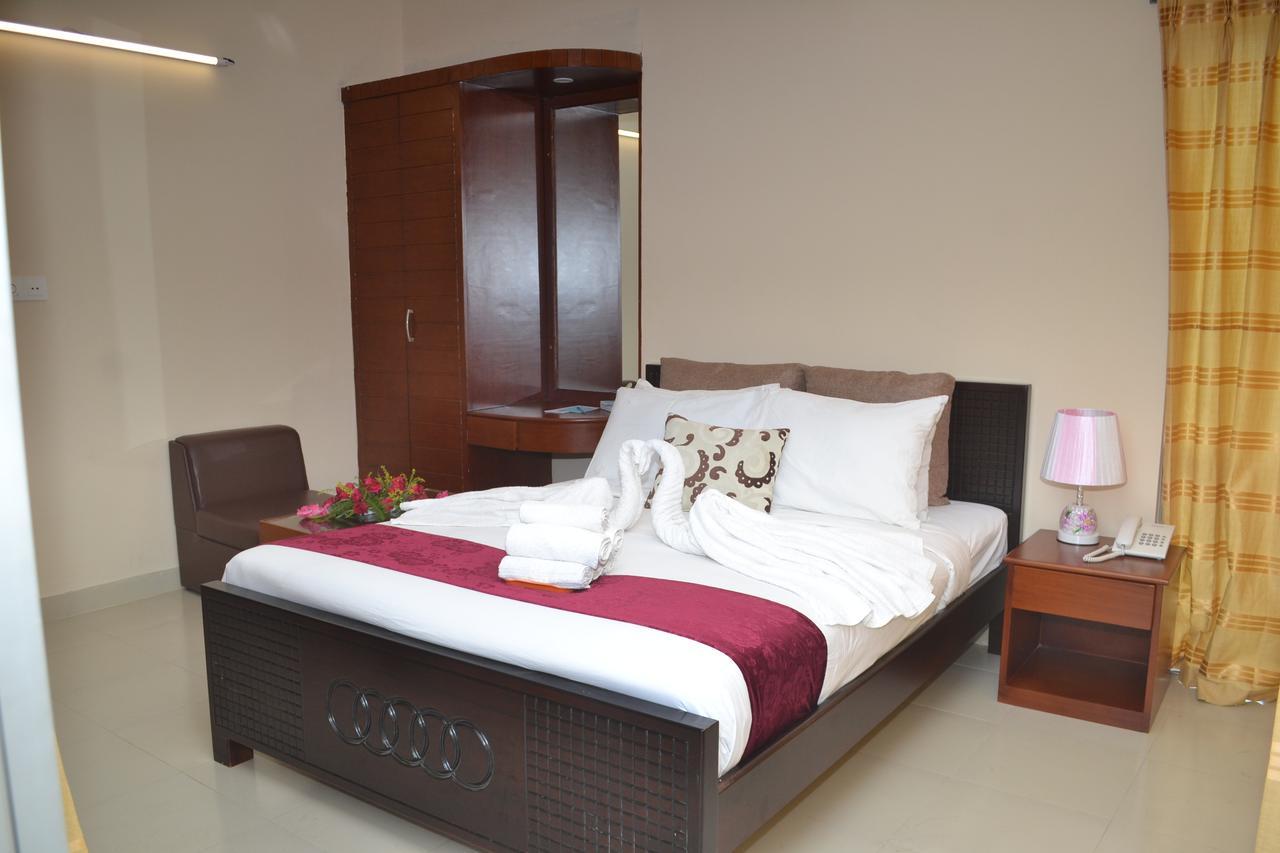 Lighthouse Family Retreat Hotel ค็อกเซสบาซาร์ ภายนอก รูปภาพ